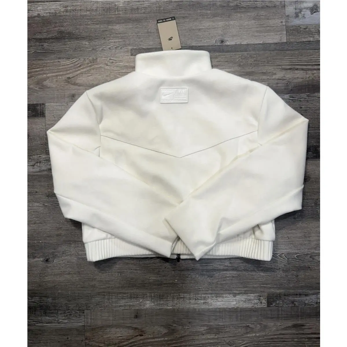Nike clothing - Ivory 6