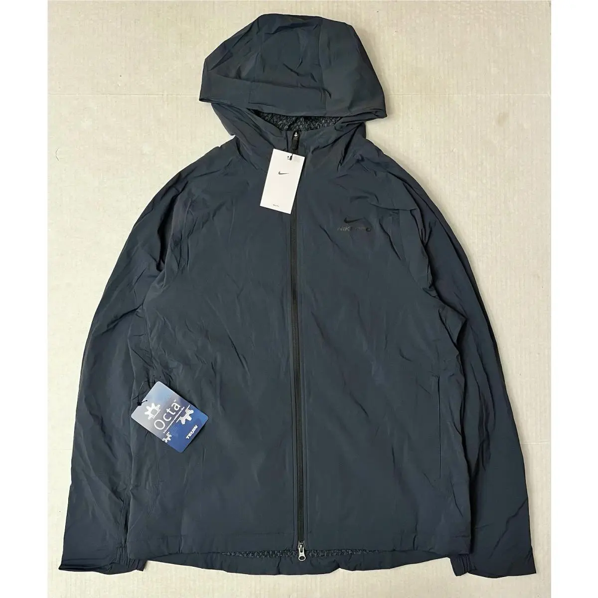 Nike clothing - Green (UPC: 198486790116) 1