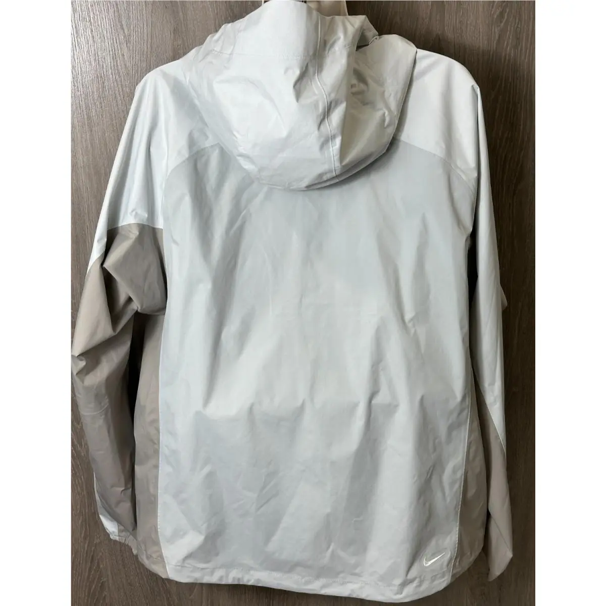 Nike clothing - Photon Dust (UPC: 198488294766) 2