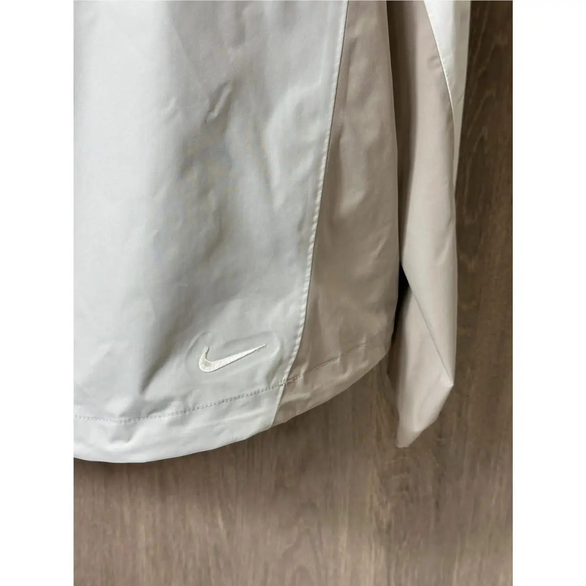 Nike clothing - Photon Dust (UPC: 198488294766) 5