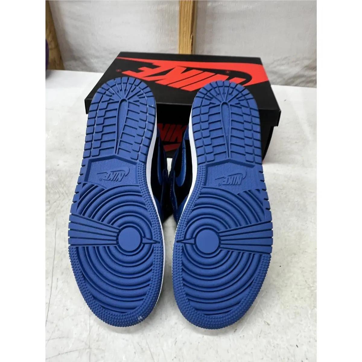 Nike shoes - Air Jordan 1 - Air - Blue 4