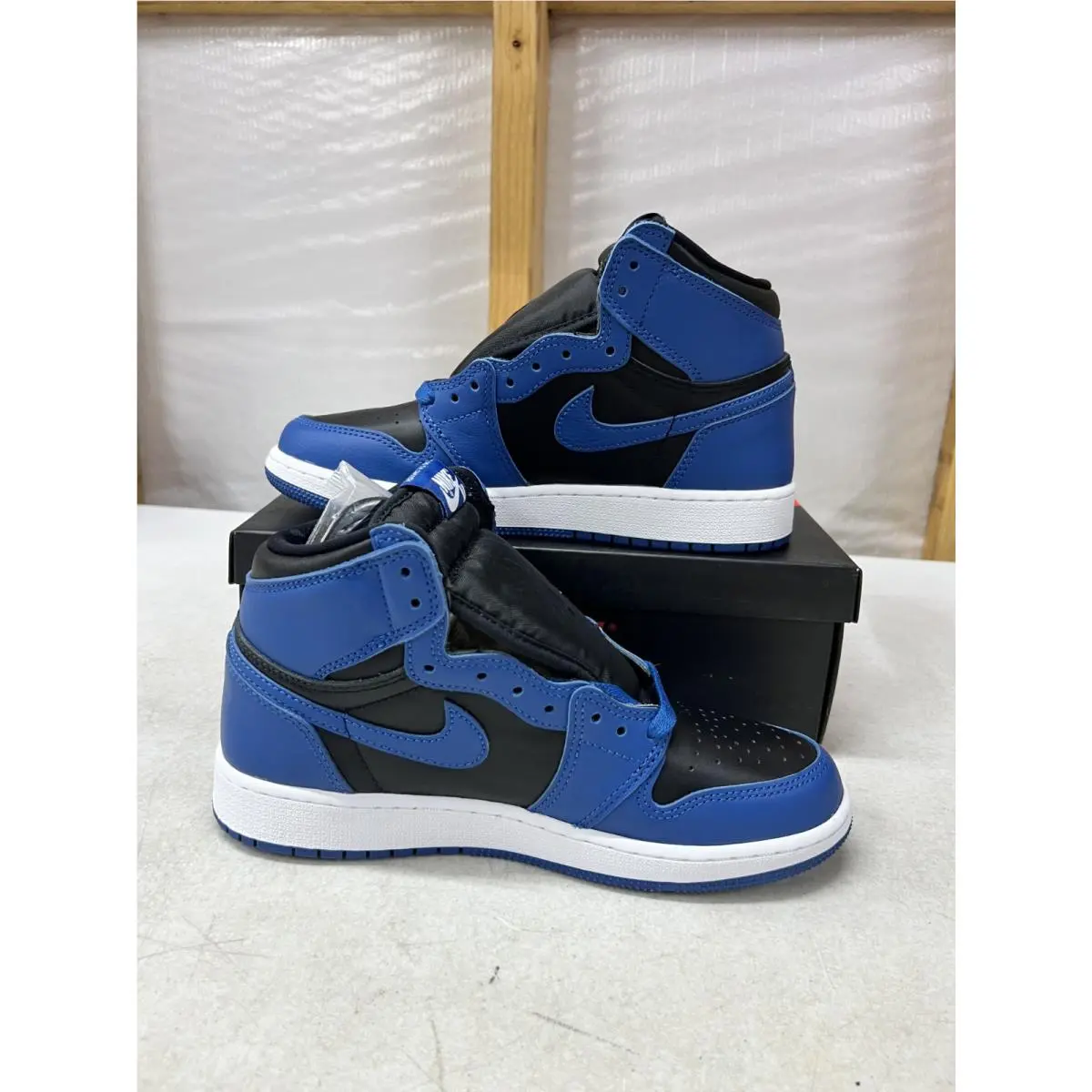 Nike shoes - Air Jordan 1 - Air - Blue 0