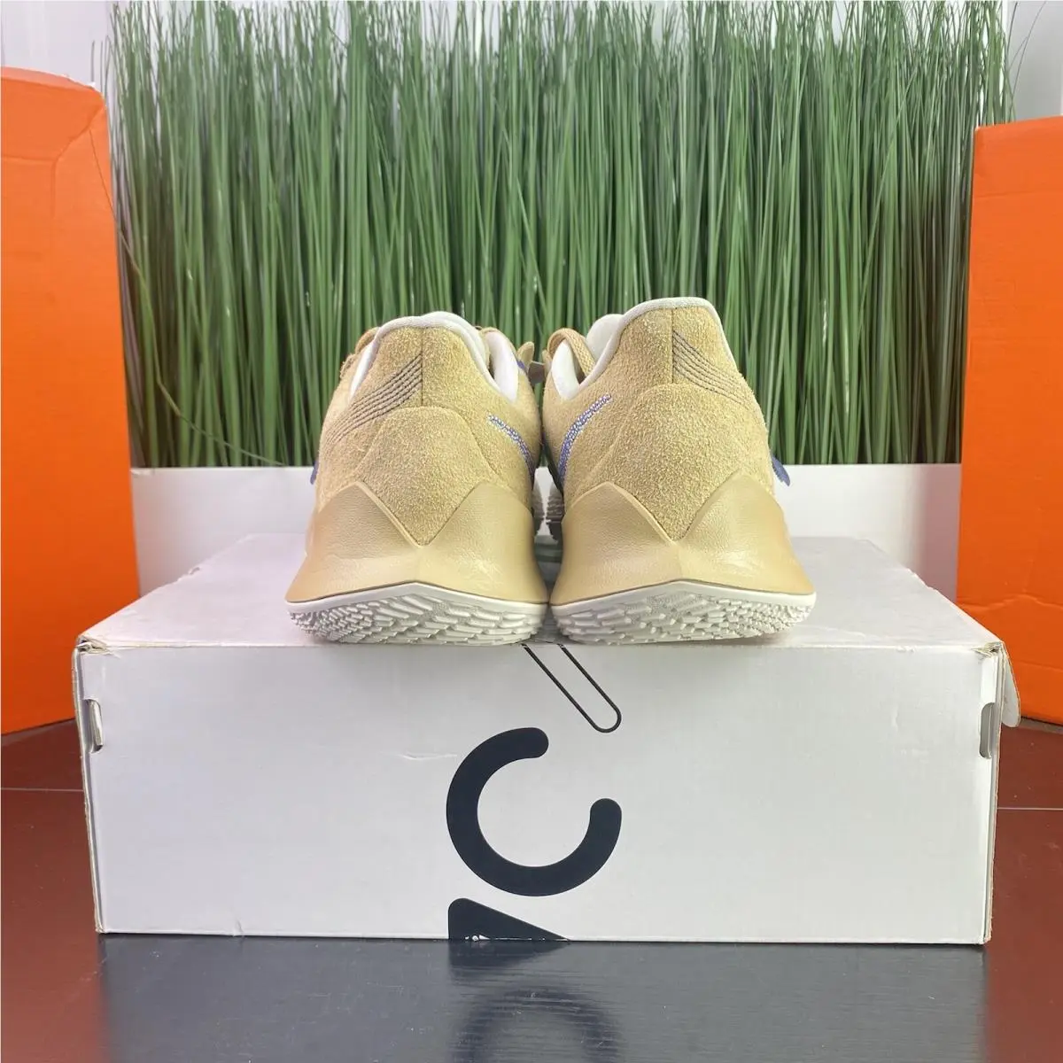 Nike shoes - Nike Kyrie Low 3 - Kyrie Low - Beige 3