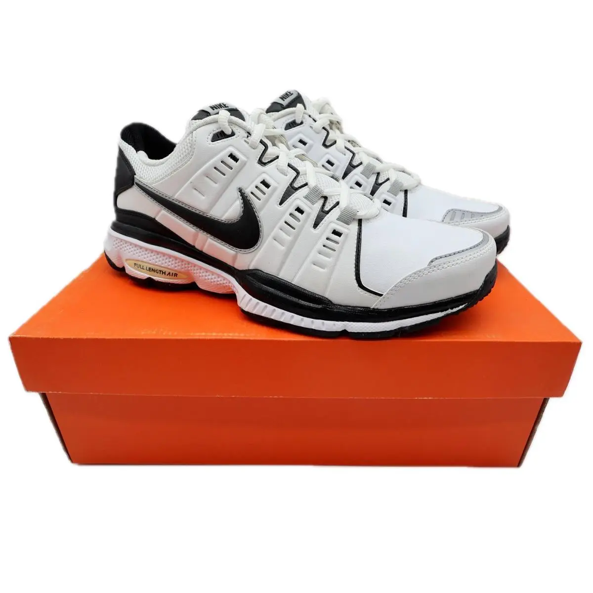 Nike Air Edge TR 09 SL Mens 9 White Black Metallic Silver Training Sneakers