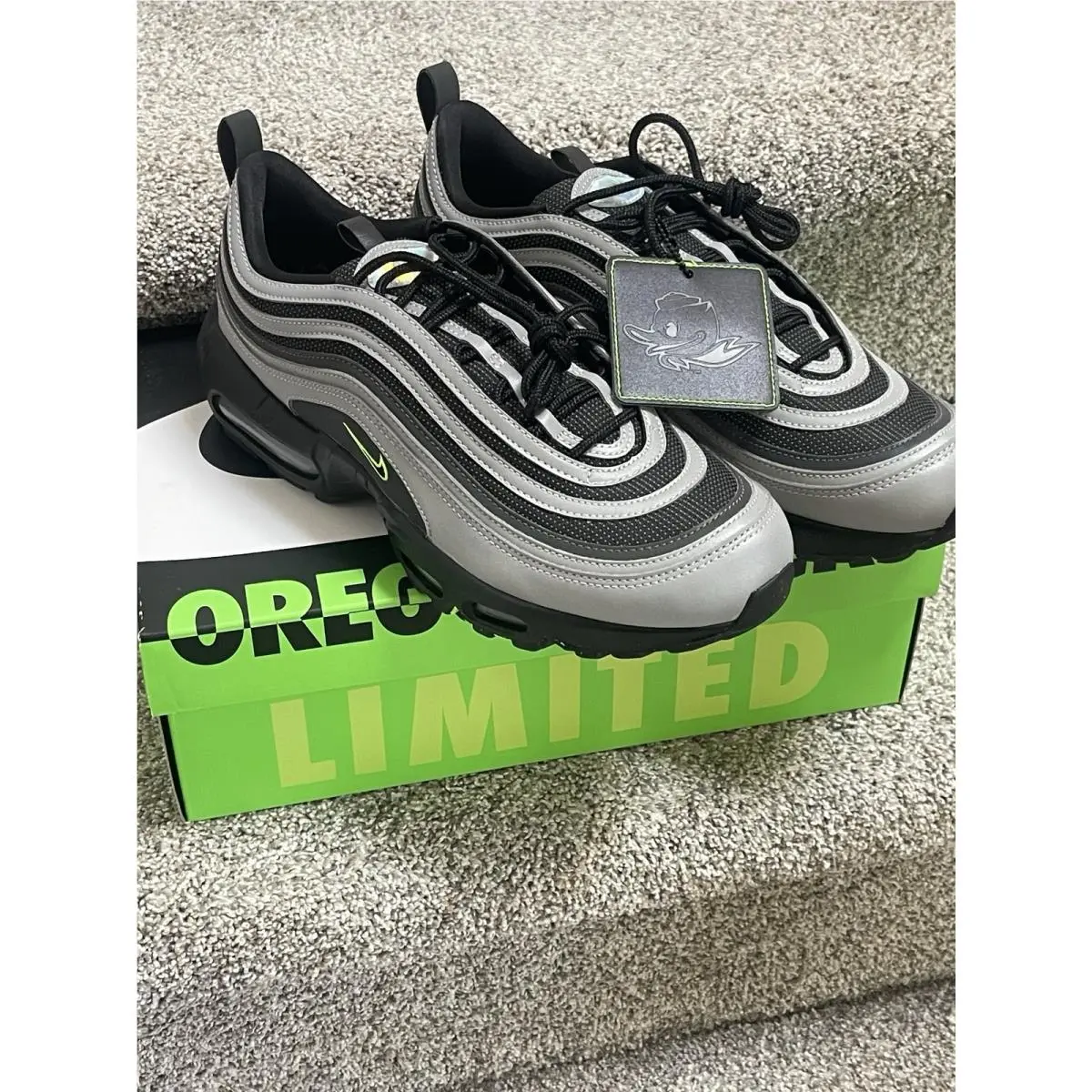 Mens sz 10.5  Air Max 95/97 Lightning Oregon Ducks Black IM2174-001 by Nike