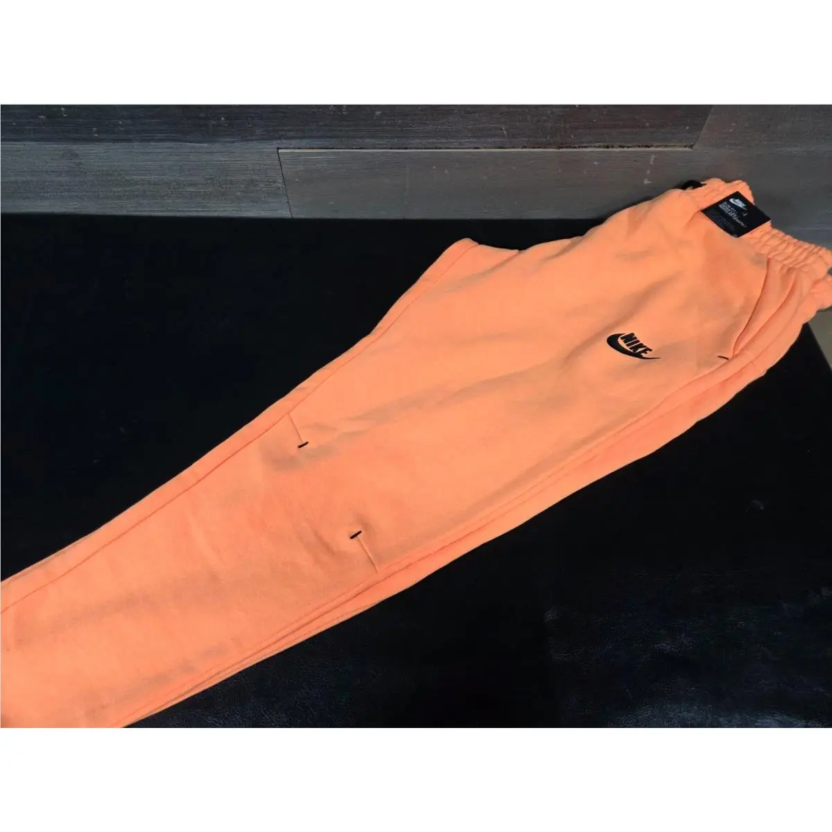 Nike clothing - Orange 1