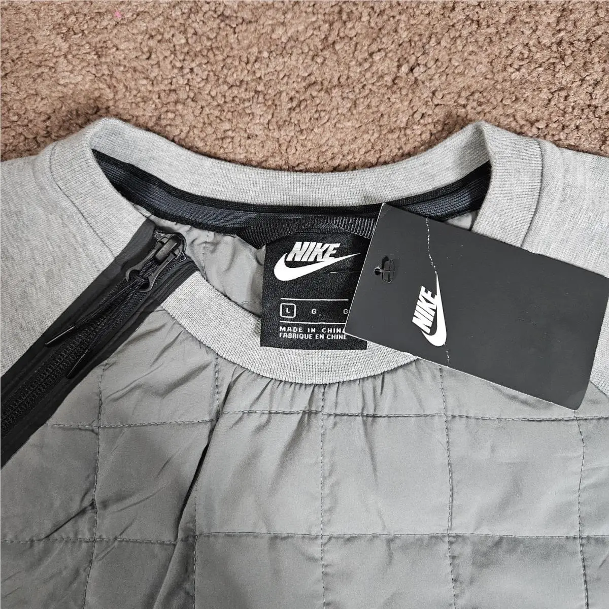 Nike clothing - Gray 2