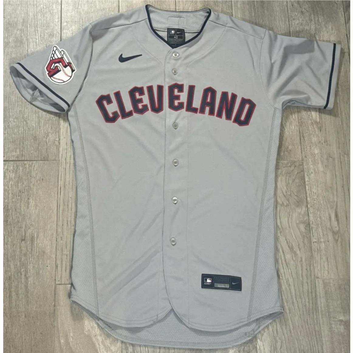 Mlb Cleveland Guardians On Field Jersey Mens 40 Medium Gray Road by Nike
