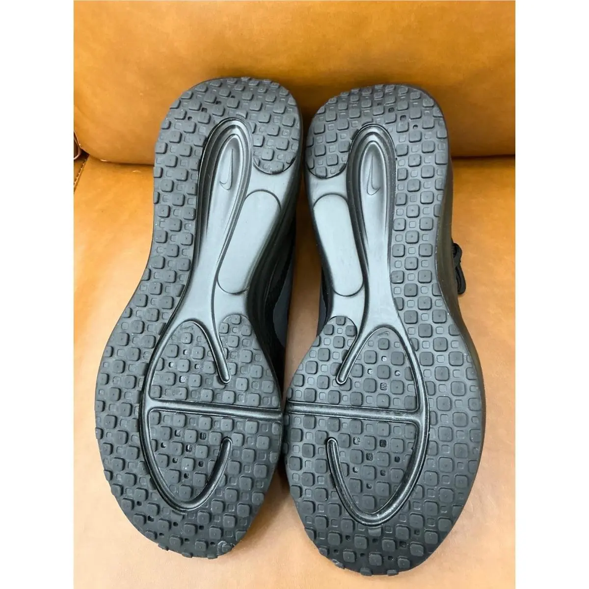 Nike shoes - Nike Revolution 7 - Revolution - Black 3