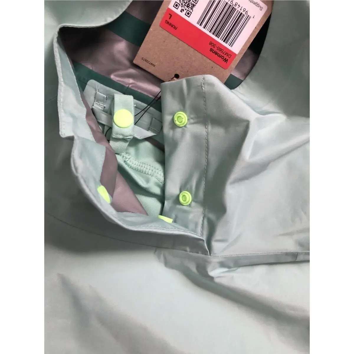 Nike clothing - DM7565-308 - DM7565-308 - Green (UPC: 196148948516) 10