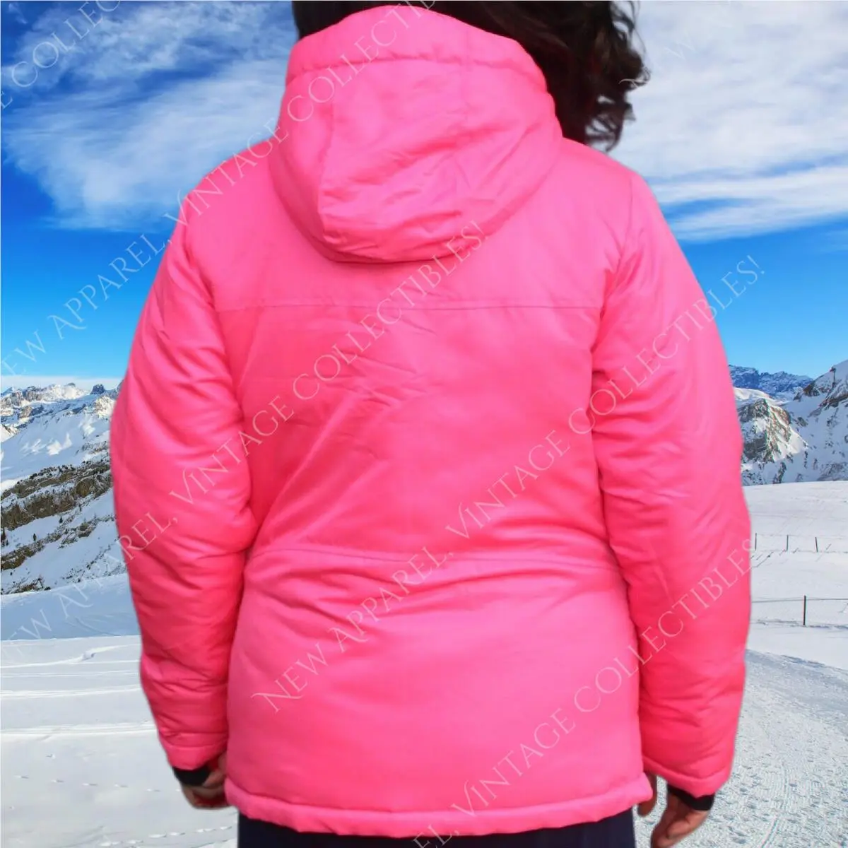 Nike clothing - Neon Pink (UPC: 033383402406) 1
