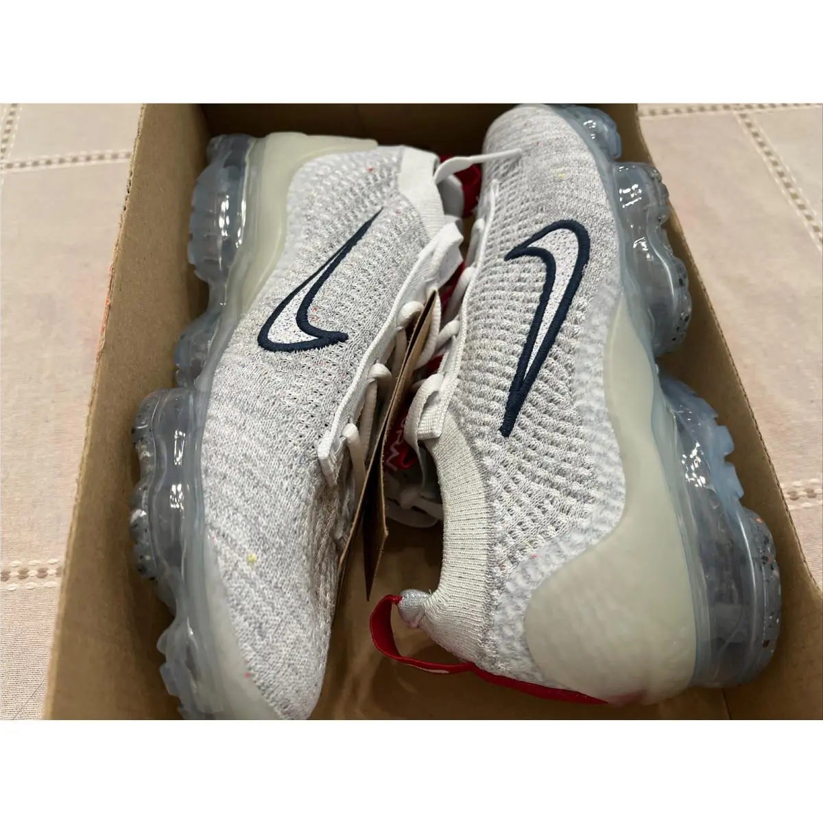 Nike shoes - Nike Air VaporMax Flyknit - Air VaporMax Flyknit - DH4090-002 - Photon Dust White 9