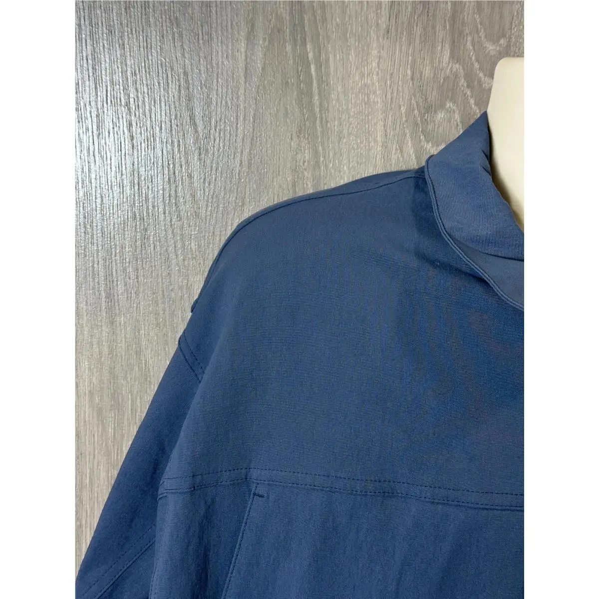 Nike clothing - Thunder Blue (UPC: 198486810838) 3