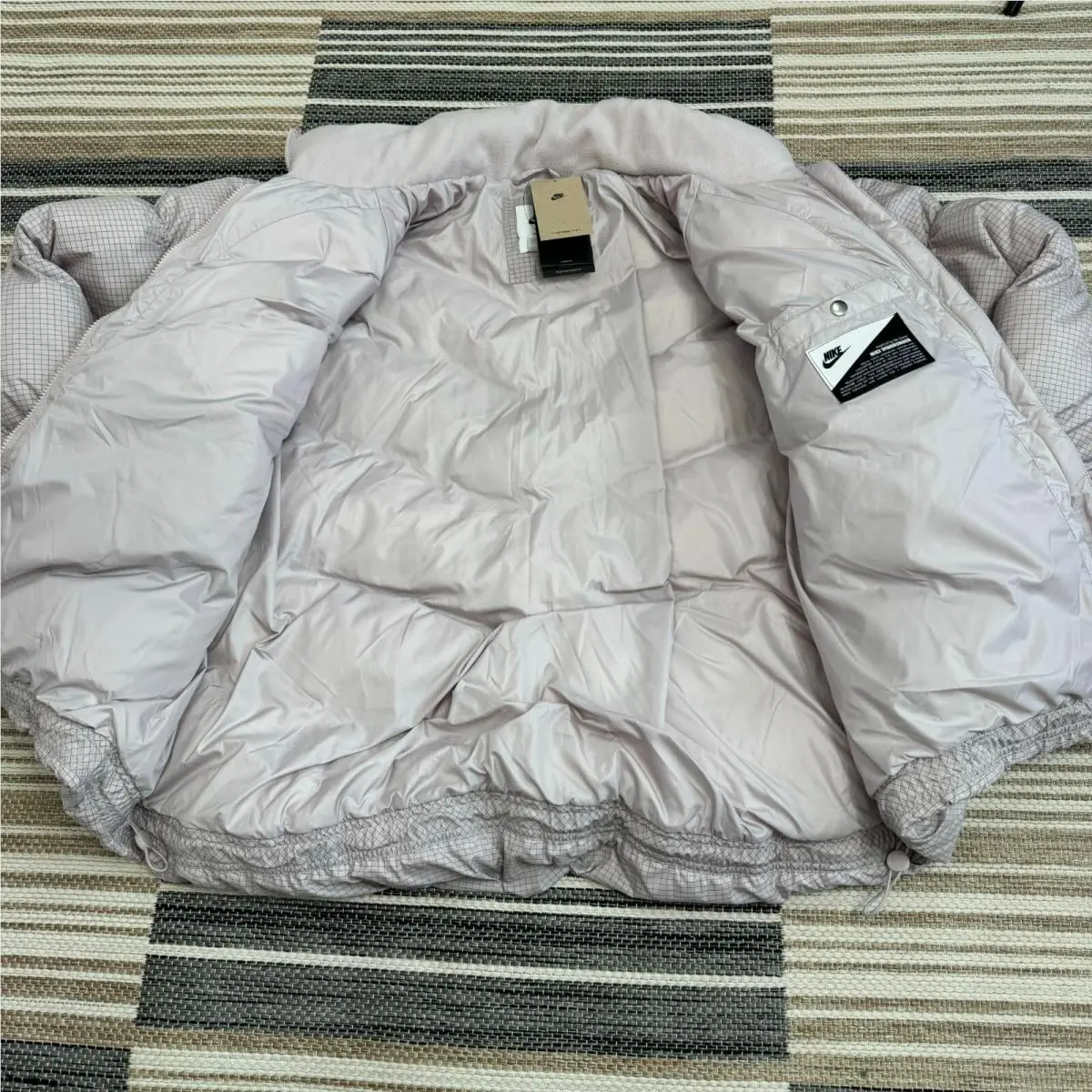 Nike clothing - Pink 3