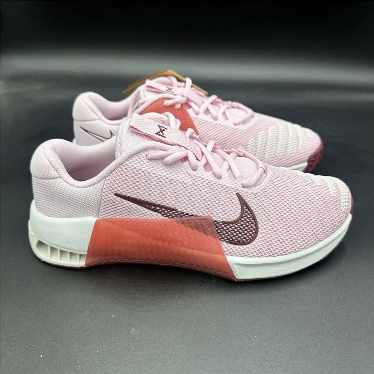 Metcon 9 Low Cross Training Shoes Pink DZ2537-601 Women`s Size 8.5 by Nike