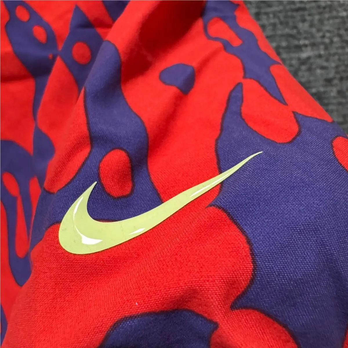 Nike clothing - Red 4