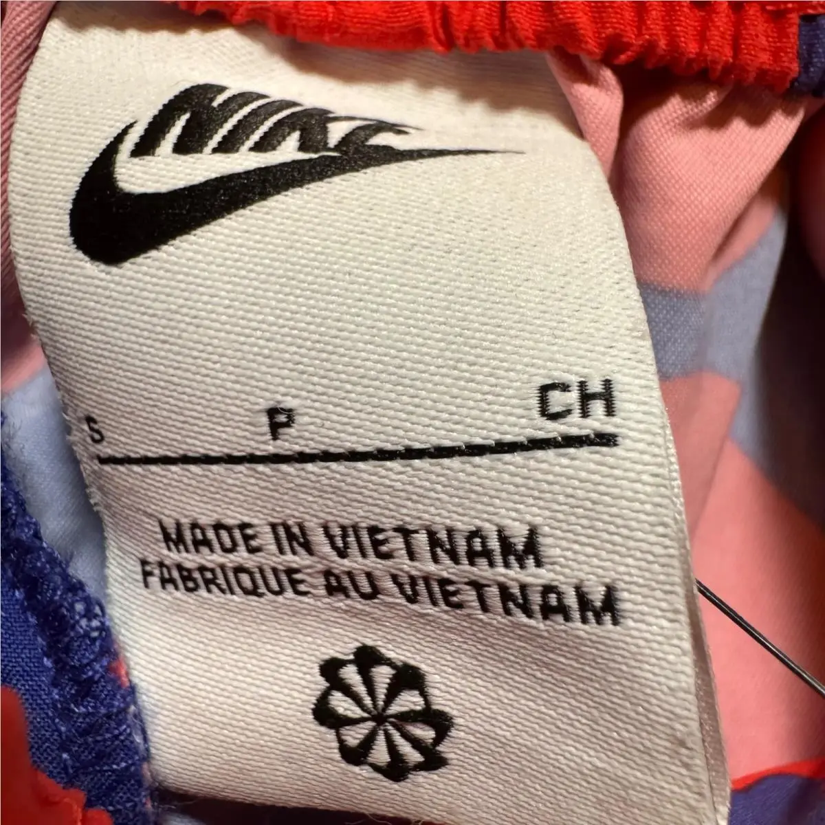 Nike clothing - Red 6