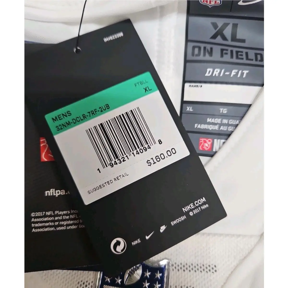 Nike clothing - White 2