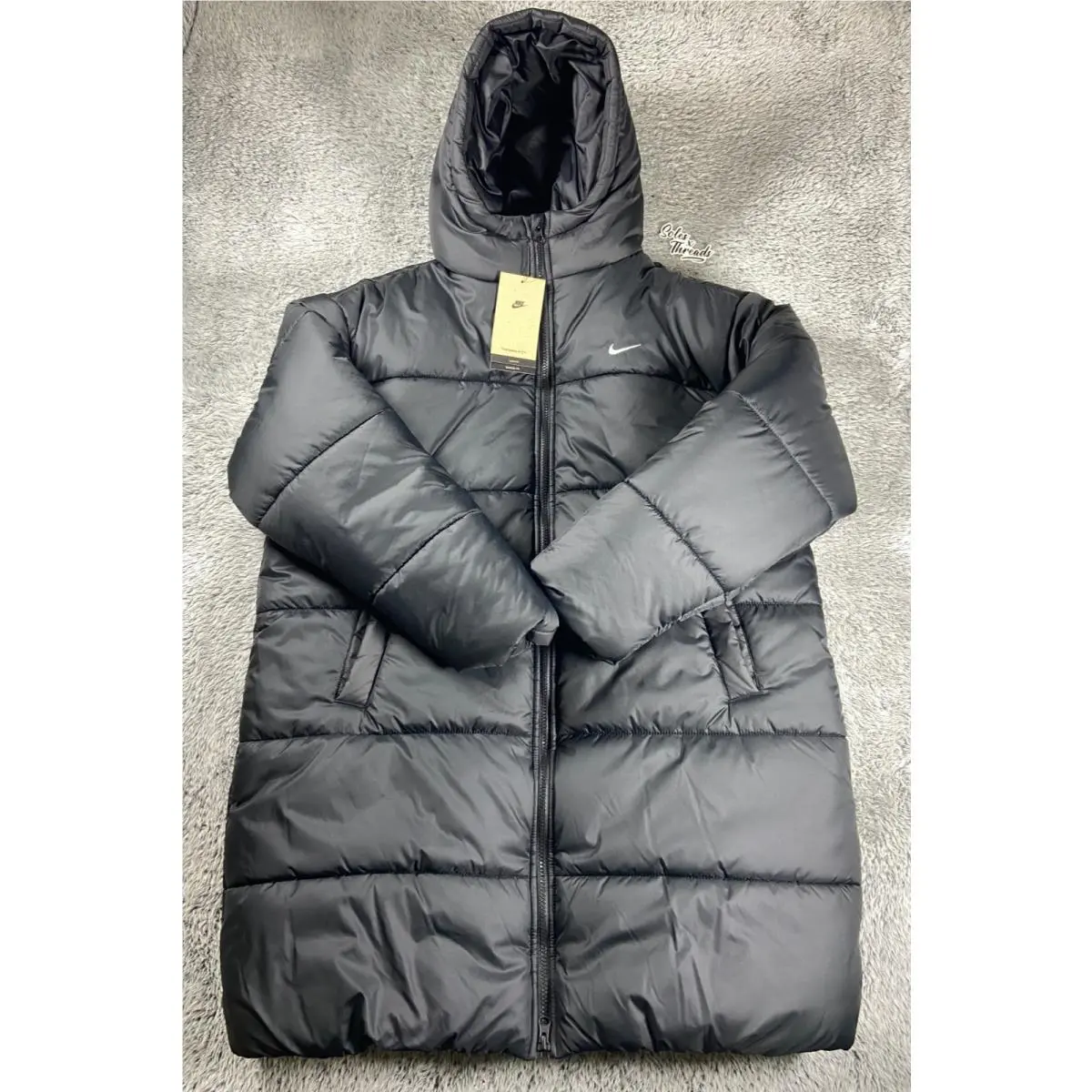 Nsw Therma-fit Loose Hooded Parka Size Small Women Black HV4912-010 by Nike