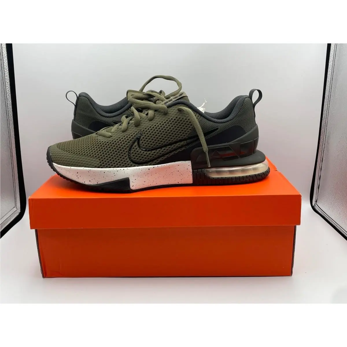 Nike shoes - Air Max Alpha Trainer 6 - Green 0
