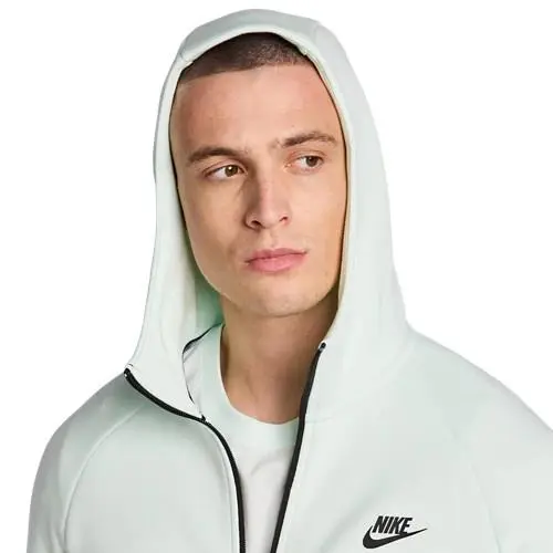 Nike clothing - Green (UPC: 198731702260) 3