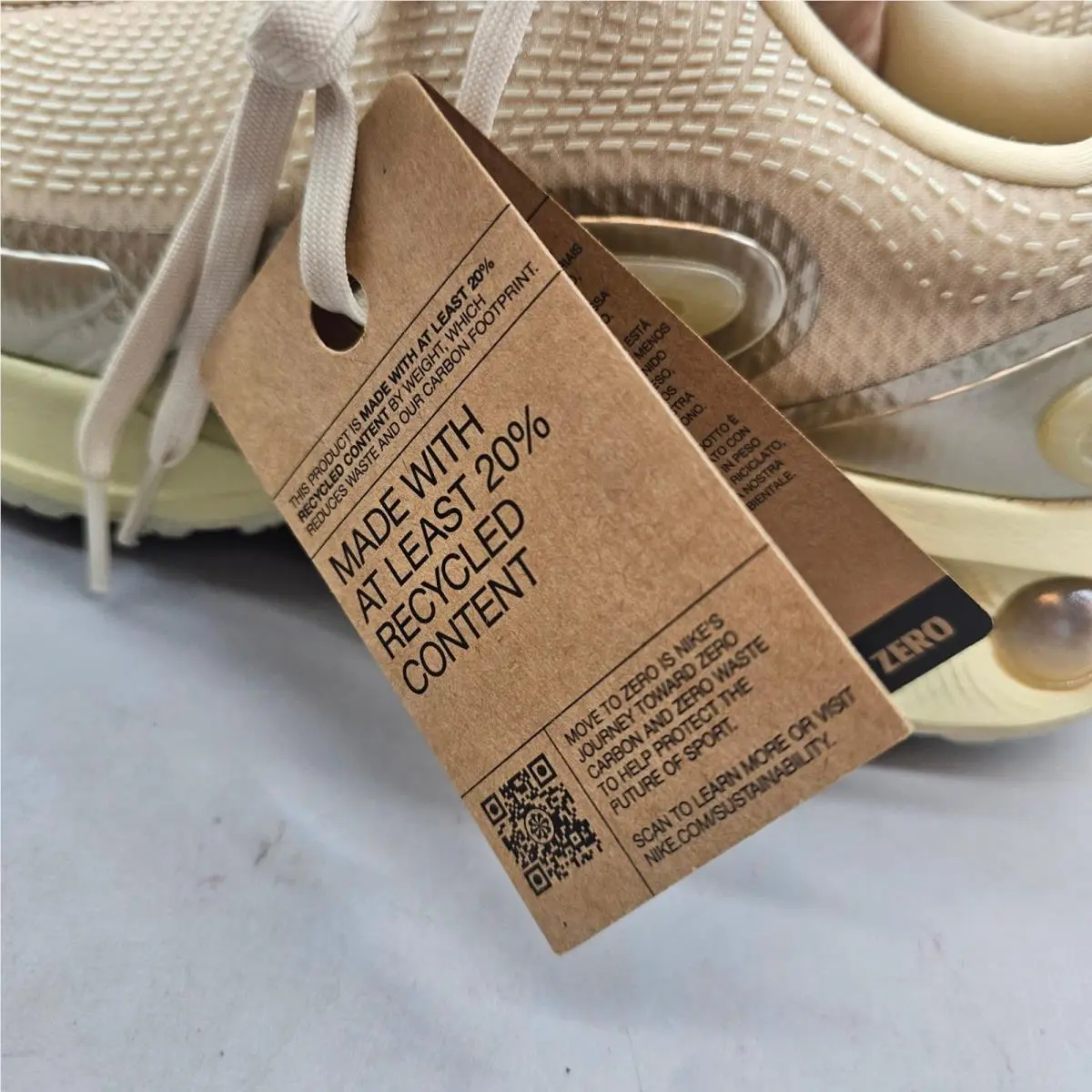 Nike shoes - Air Max Dn - Air Max - Beige 1