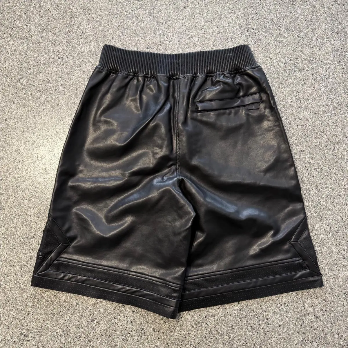 Nike clothing - Black 2