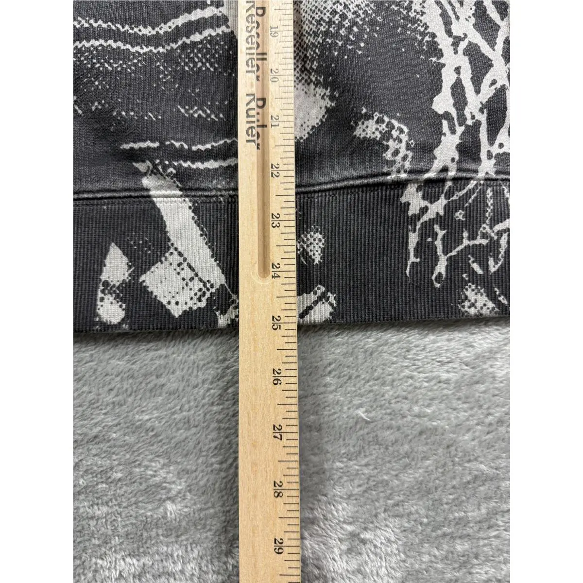 Nike clothing - Gray (UPC: 0197860420885) 8