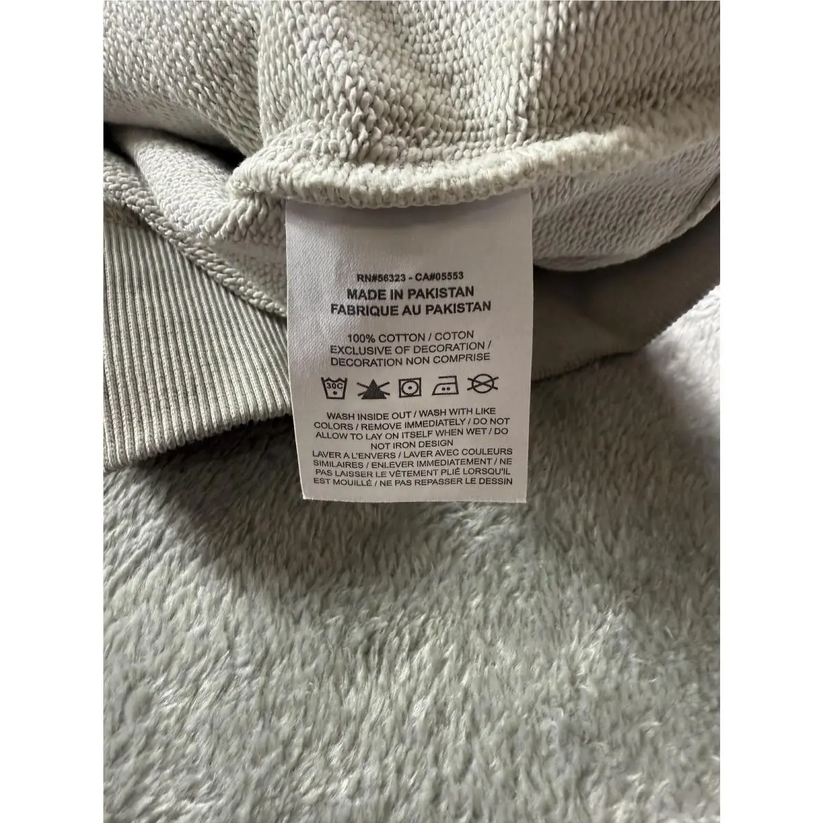 Nike clothing - Gray (UPC: 0197860420885) 4