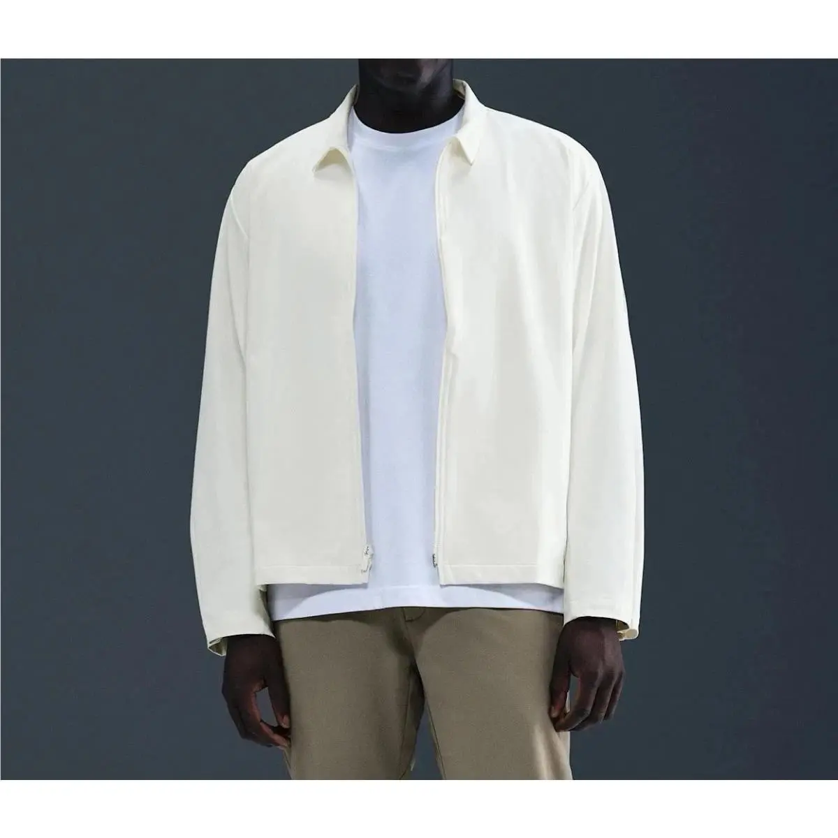 Nike clothing - White (UPC: 198488298504) 0