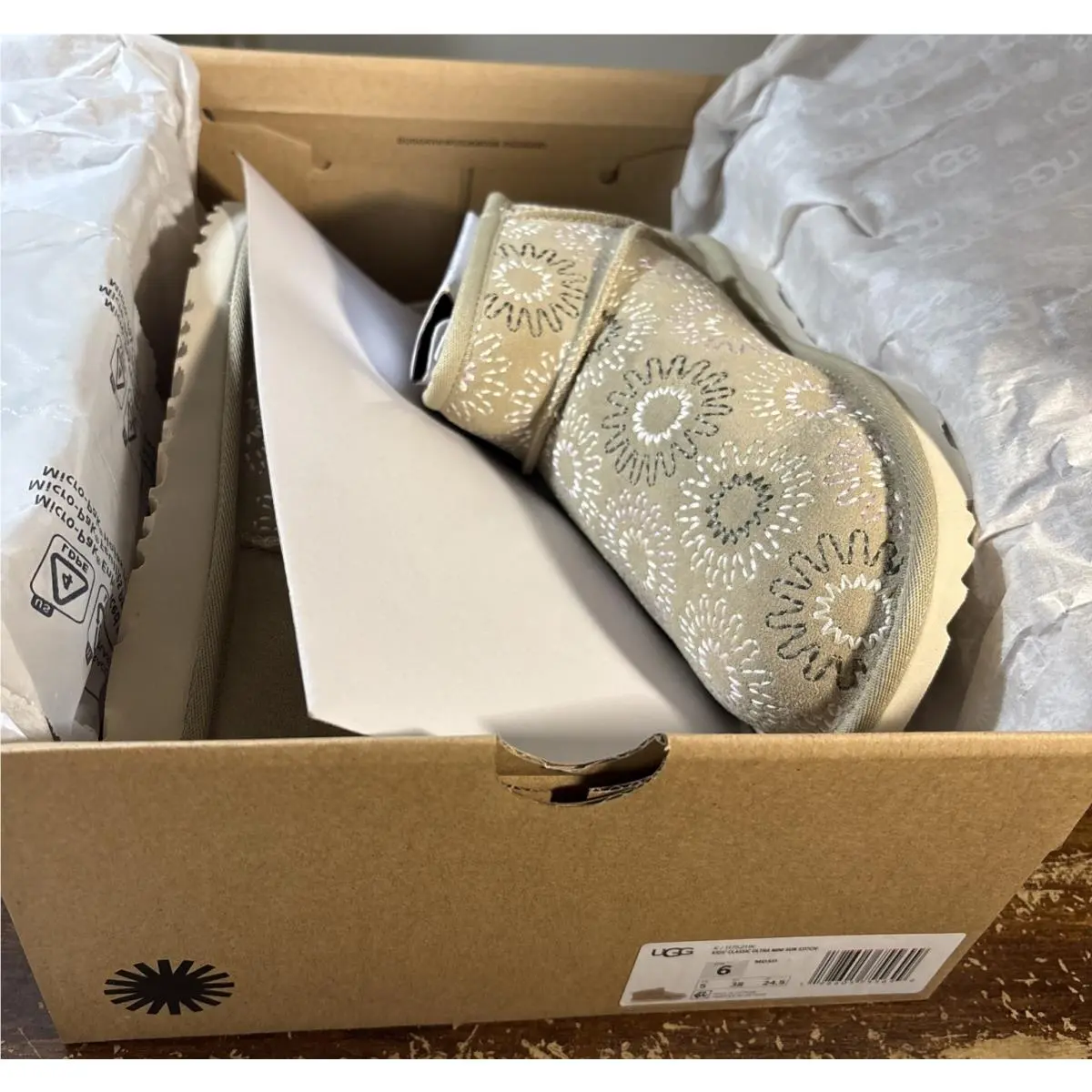 UGG shoes - 1175211K - 1175211K - Mustard Seed 12