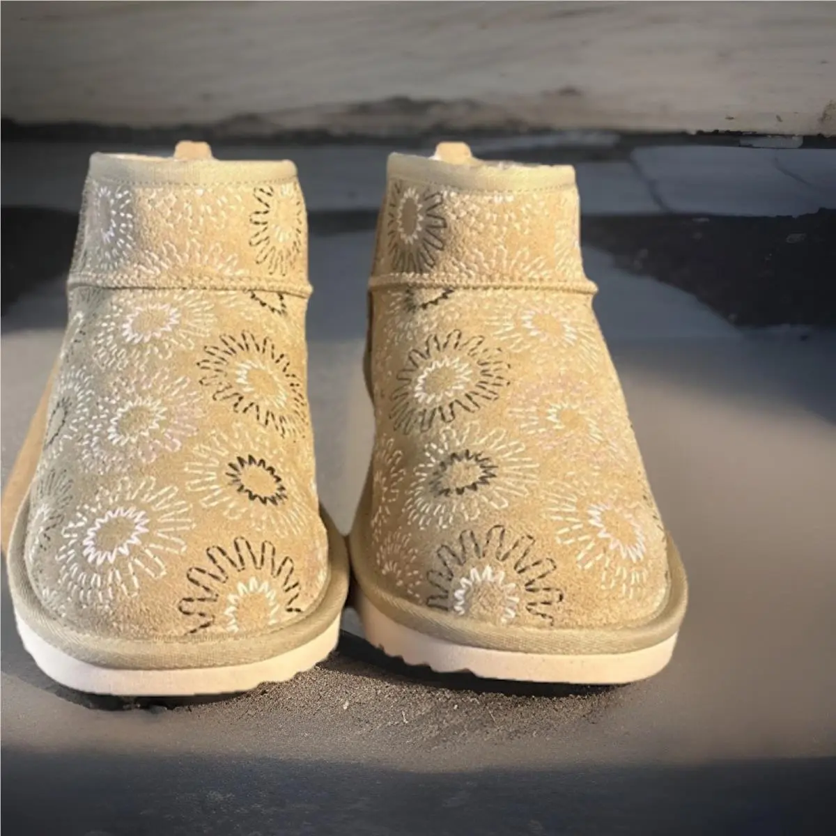 UGG shoes - 1175211K - 1175211K - Mustard Seed 1