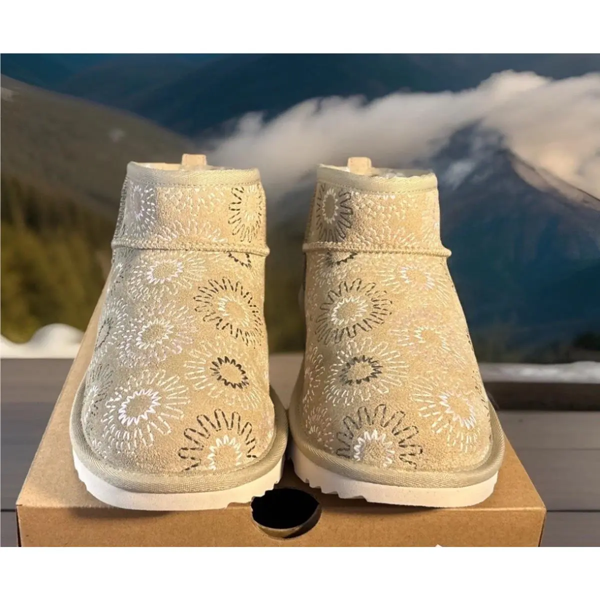 UGG shoes - 1175211K - 1175211K - Mustard Seed 5