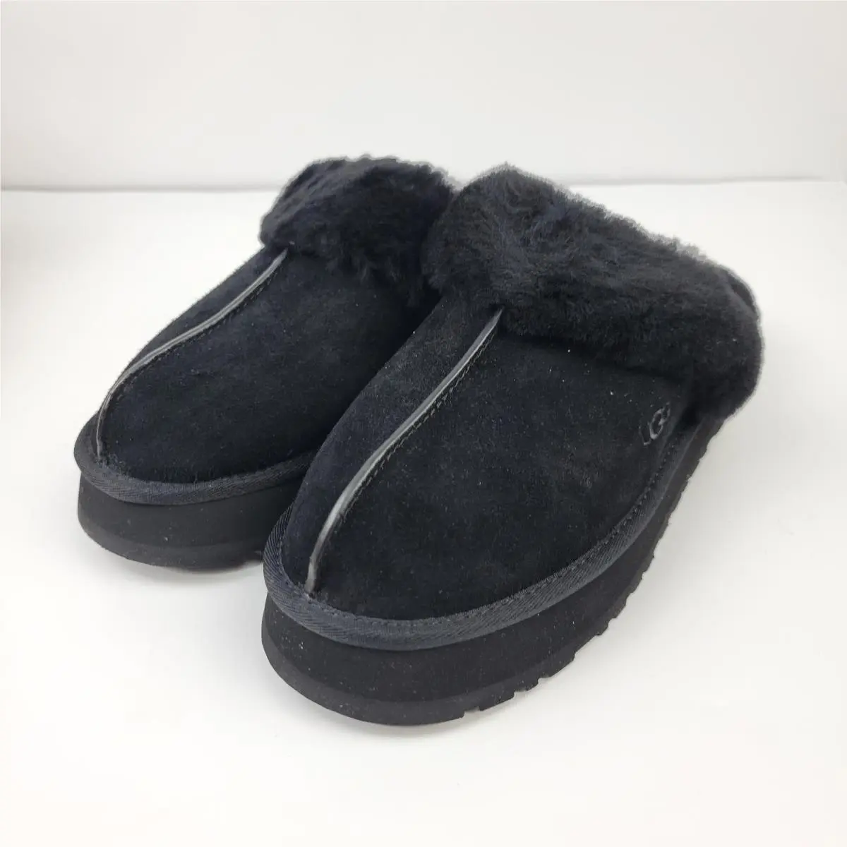 Ugg Disquette Black Suede Platform Sheepskin Slippers 1122550 Womens 10 by UGG