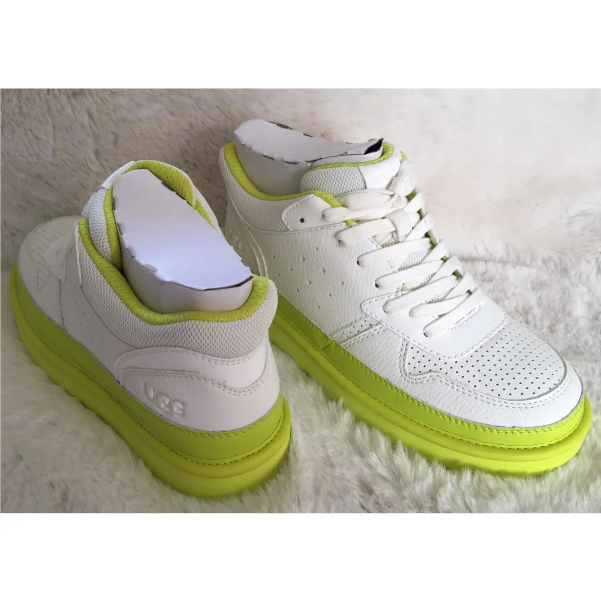 UGG shoes - UGG Highland Sneaker - Highland Sneaker - White, Green 3