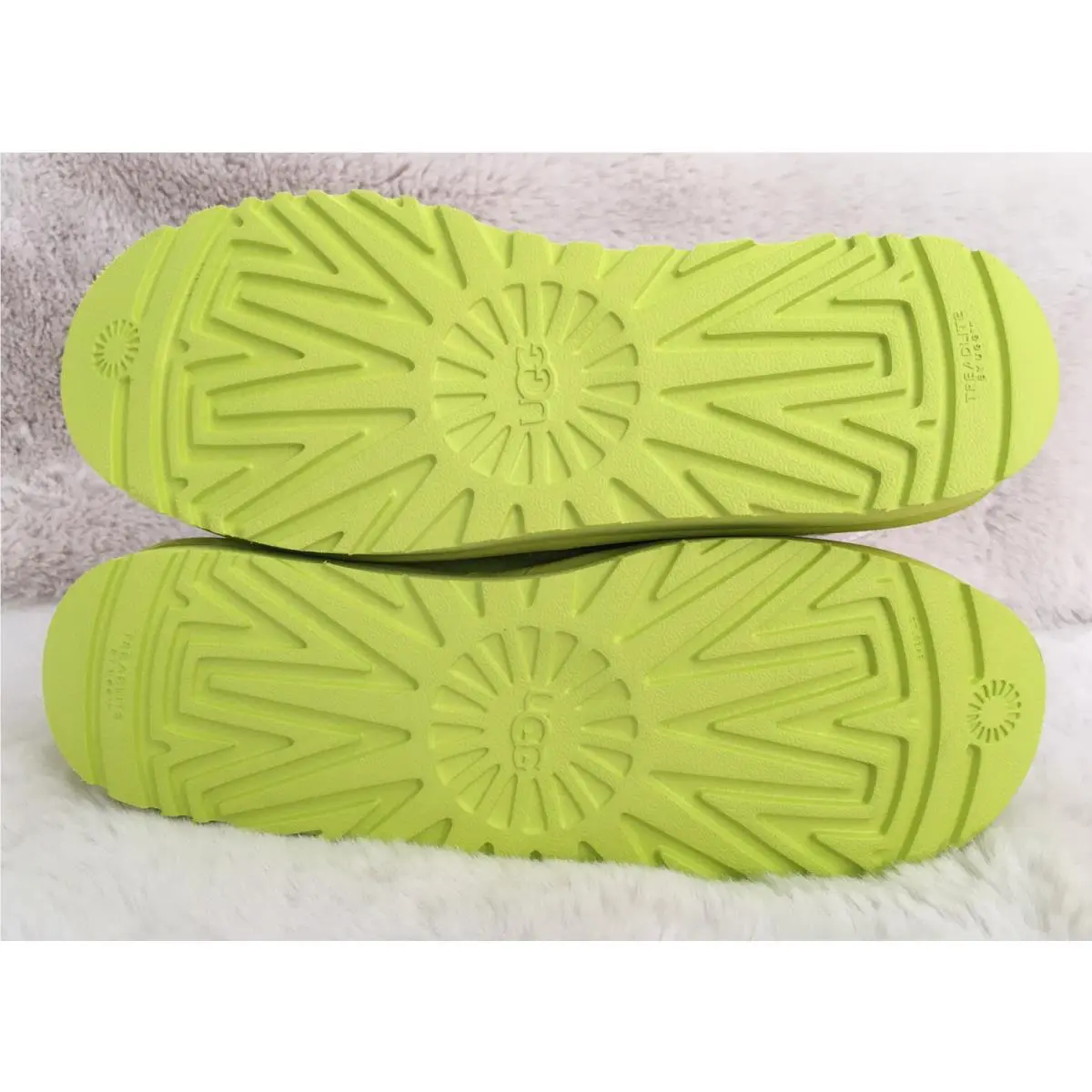 UGG shoes - UGG Highland Sneaker - Highland Sneaker - White, Green 6