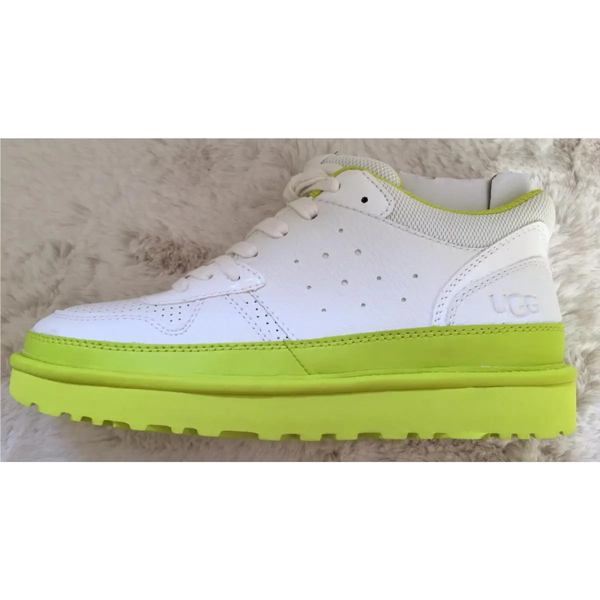 UGG shoes - UGG Highland Sneaker - Highland Sneaker - White, Green 0