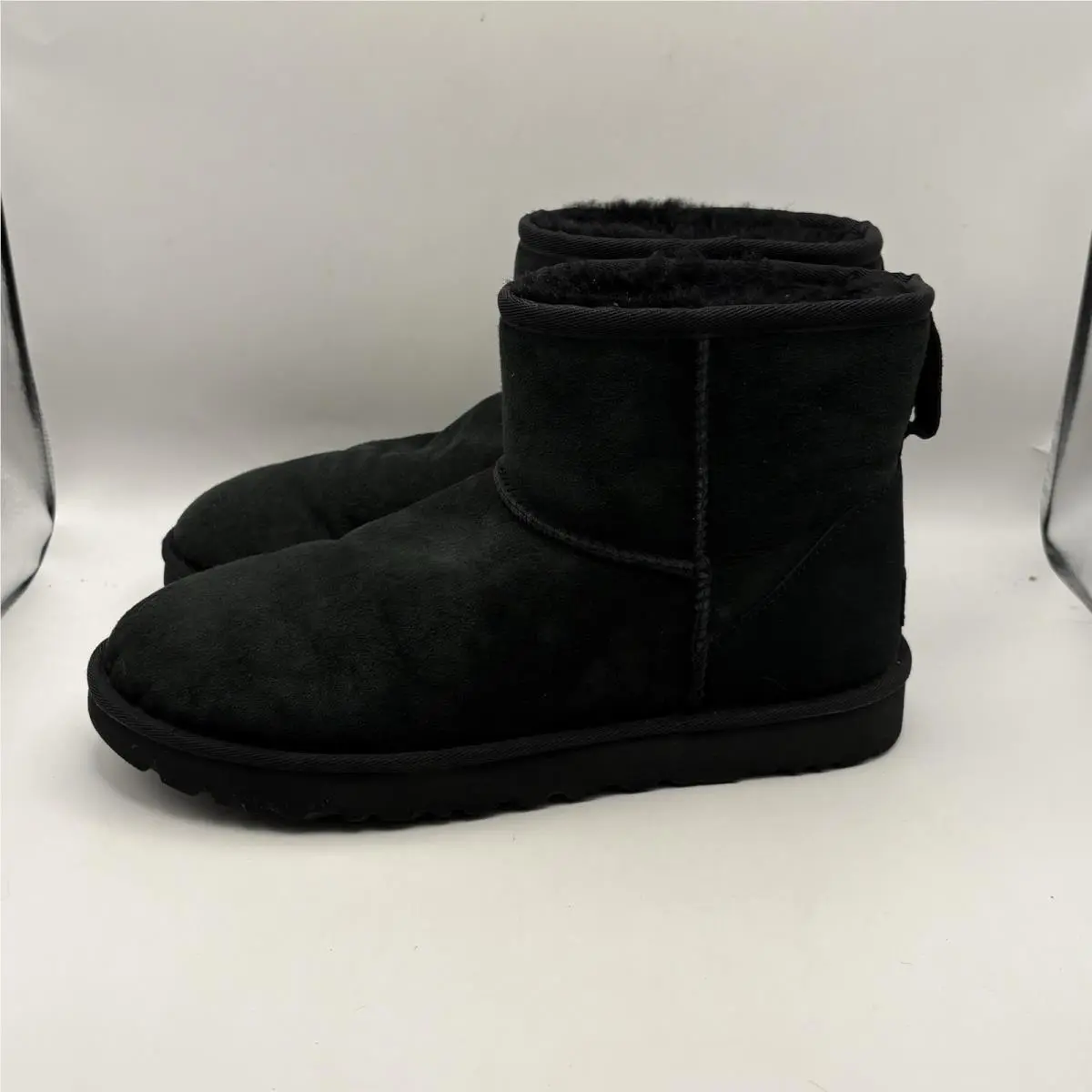 Ugg Classic Mini II Boot Black Women’s Size 11- 1016222-BLK