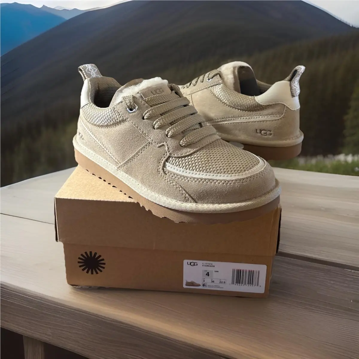 Ugg Kids’s Sungazer Sneaker 1177811K Big Kids Sand Size 4 by UGG