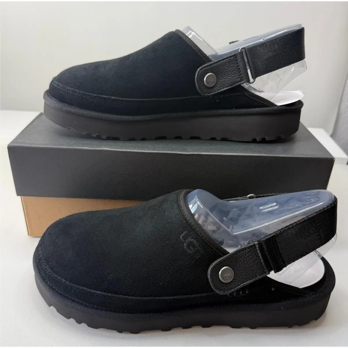 Ugg Goldencoast Clog Black Suede Mens Adjustable Strap Shoes 1142172 Size 11