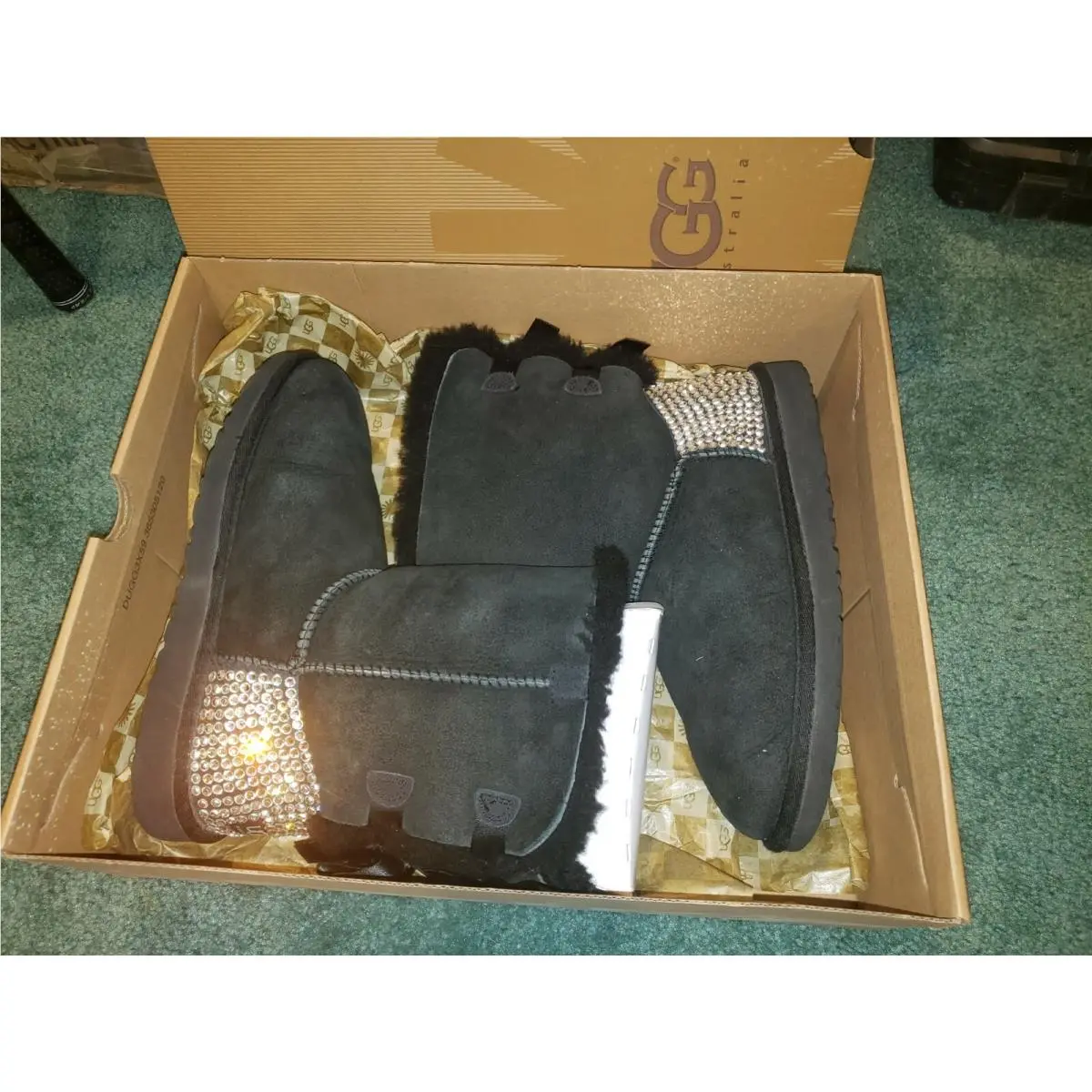 Sparkly Women`s Shoes Ugg K Bailey Bow Sheepskin Boots 3280Y Black Sequined by UGG