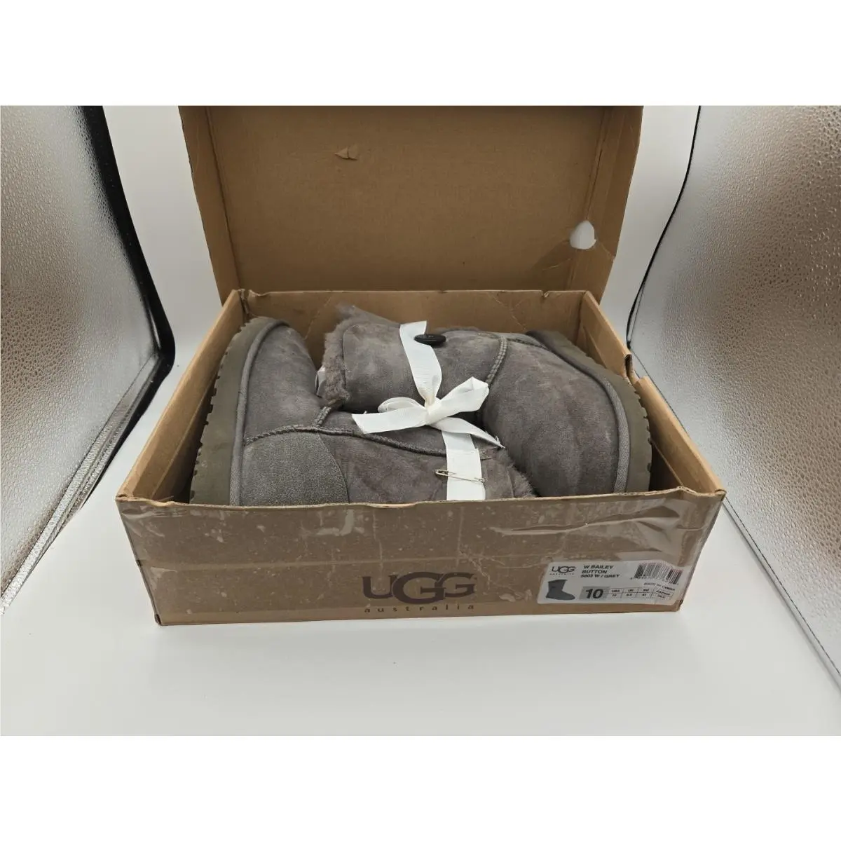 Ugg Women`s Bailey Button Grey Boots 5803 Size 10