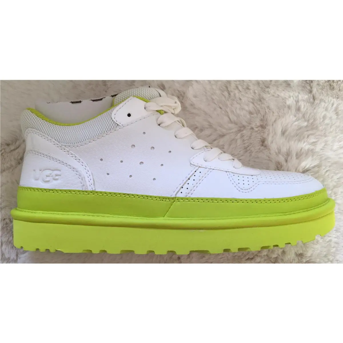 Ugg Women`s Highland Sneaker White Lime Green Ankle Boot Shoe 9.5 w Box by UGG