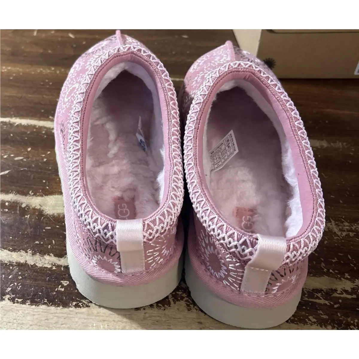 UGG shoes - UGG TAZZ SUN STITCH HORIZON - Horizon Pink (UPC: 0198605755491) 9