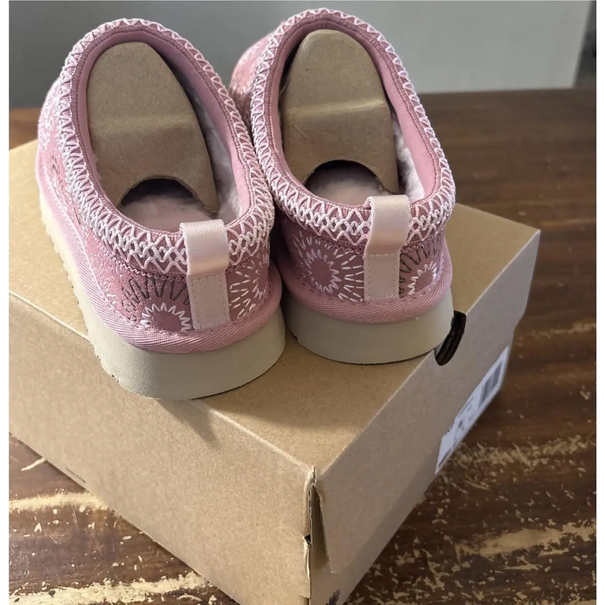 UGG shoes - UGG TAZZ SUN STITCH HORIZON - Horizon Pink (UPC: 0198605755491) 14