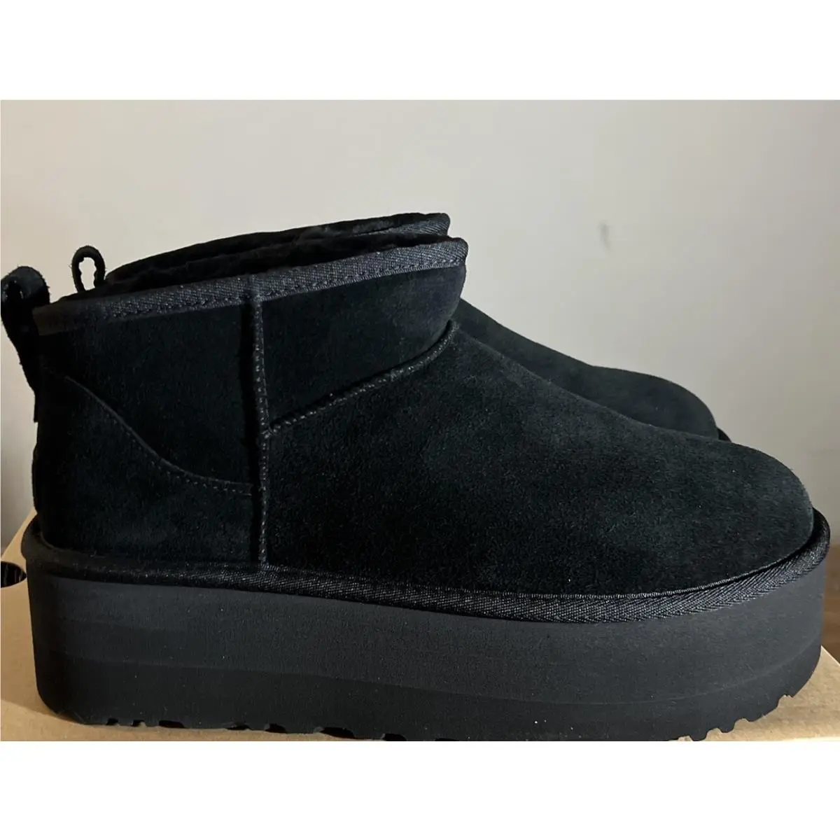 UGG shoes - UGG Classic Ultra Mini Platform 1135092 - Black 8