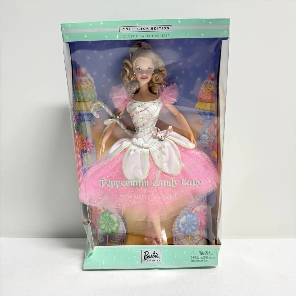 Nutcracker Peppermint Candy Cane Ballerina Barbie 57578 Mattel 2003 Barbie
