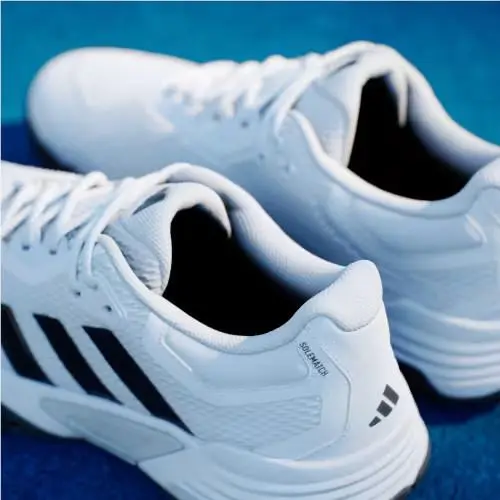 Adidas shoes - Cloud White / Black Blue Met. / Silver Metallic 18