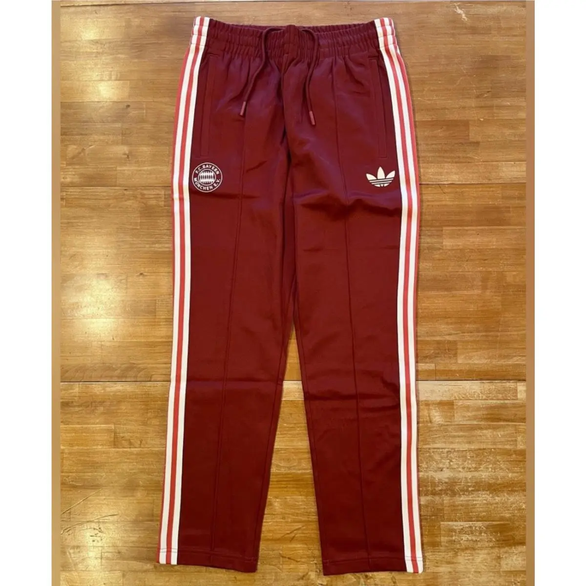 Adidas clothing - Mystery Red 4