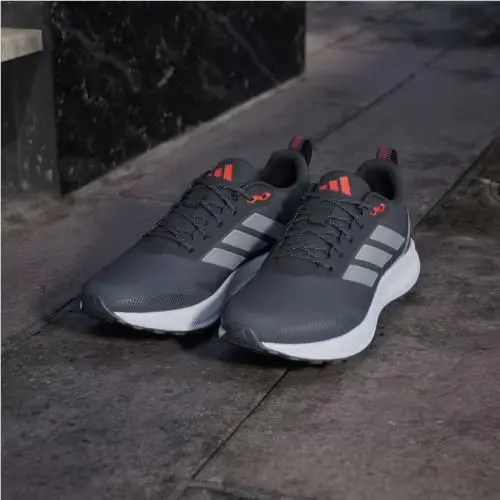 Adidas shoes - Core Black / Silver Metallic / Carbon 6